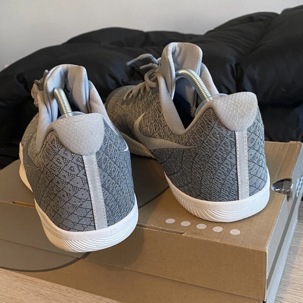 🔥Nike Kobe Mamba Instinct Pure Platinum Gray Athletic Sneakers -Men Size 13 - Picture 9 of 12